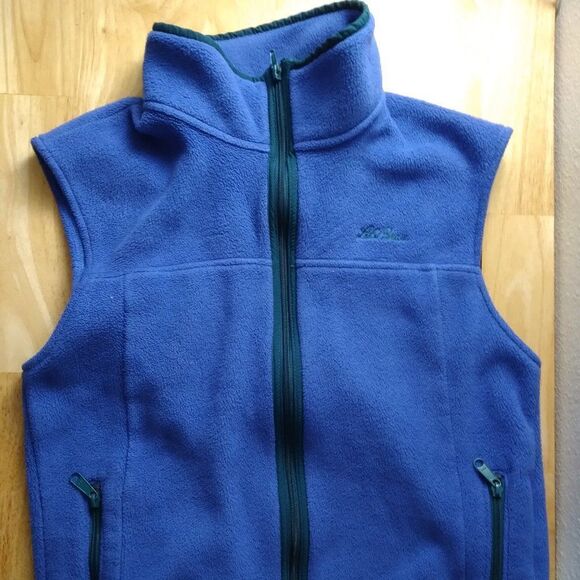 Vintage L.L. Bean Performance Fleece Vest - Picture 2 of 9